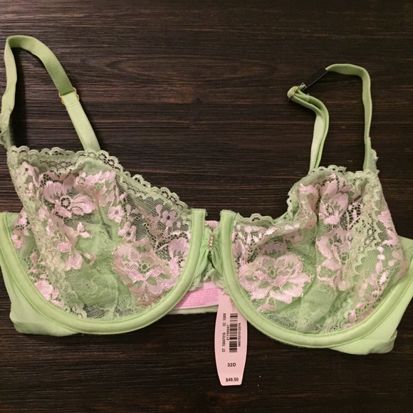 Victoria's Secret Other - Victoria Secret Bra